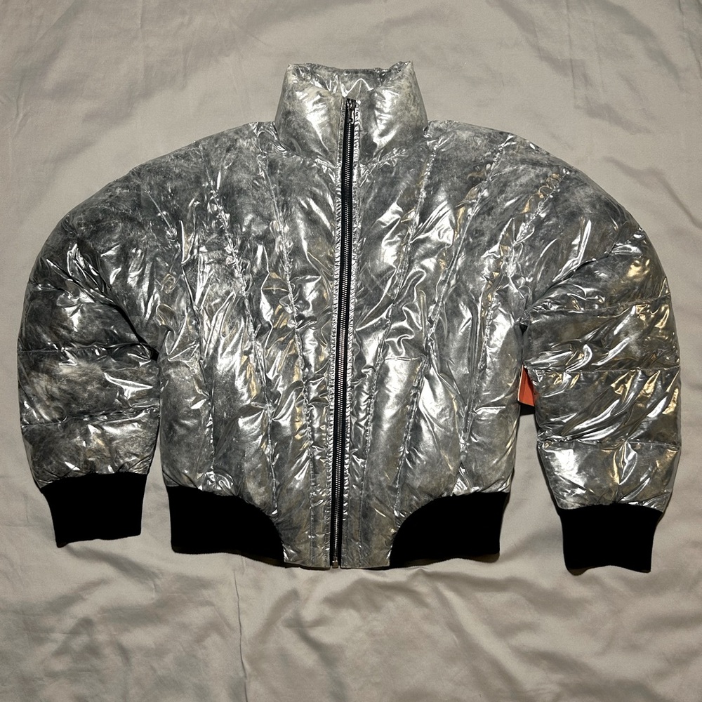 Women’s Cherry Mellow Silver Metallic Puffer Jacket New NWT Size Small